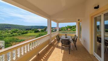 Apartment (A1) | Balcony