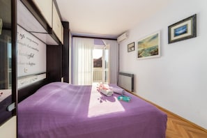 Iron/ironing board, free WiFi - Apartment Stipe (Makarska)