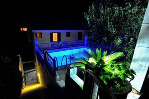 Exterior - House Suzi1 (Sutivan)