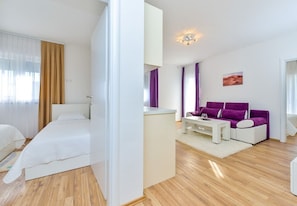 Apartment (A4) | Interior - Apartments Sunny by the Sea (Nin)