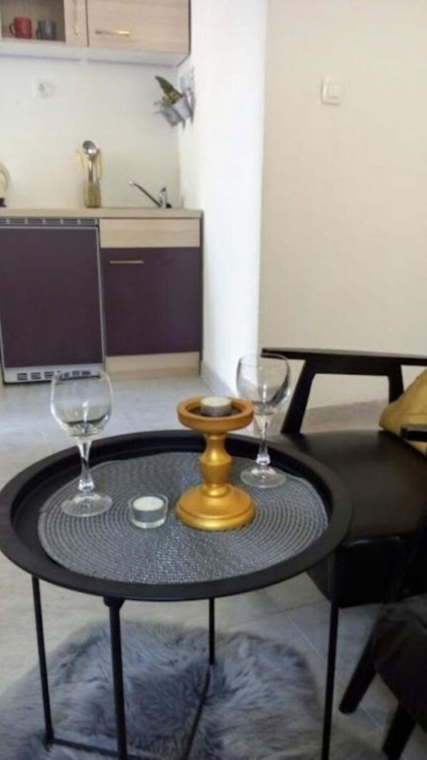 Studio (A1) | Dining - Apartment Sunce (Makarska)