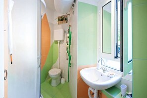 Appartement (A1) | Salle de bain | Douche