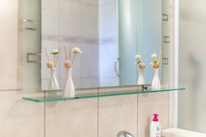 Apartment (A1) | Bathroom - Apartment Damir (Tucepi)