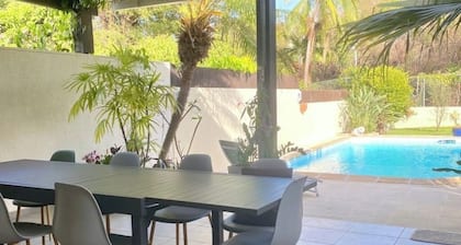 Casa Grande con Piscina Privada