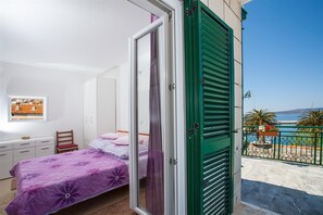 Apartment (A1) | Iron/ironing board, free WiFi - Apartment Rilka (Baska Voda)