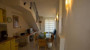 Apartment (A2) | Private kitchen | Fridge, microwave, stovetop, espresso maker