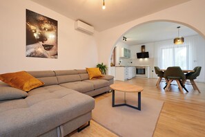 Appartement (A1) | Woonkamer