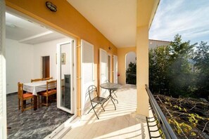 Terrace/patio - Apartments Bepa (Lopar)