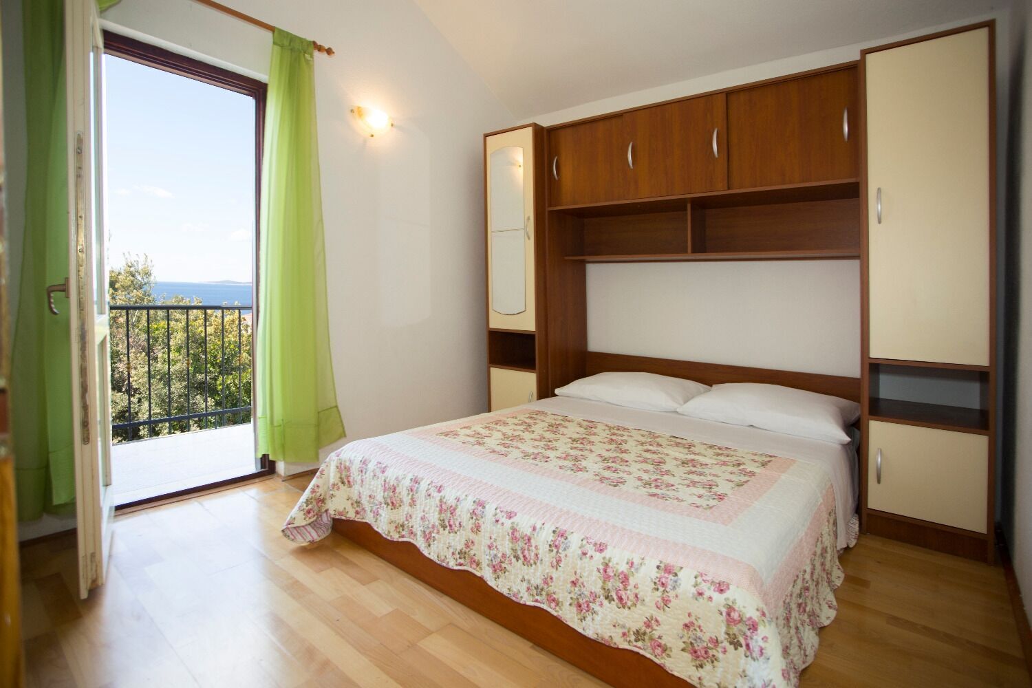 Apartment (A2) | Iron/ironing board, free WiFi
