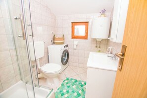 Apartment (A1) | Bathroom - Apartment Tina (Obrovac)