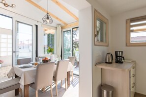 House | Dining