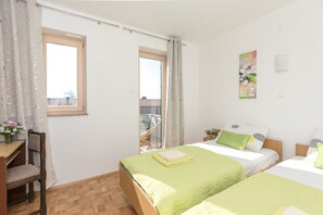 House | Free WiFi - House Mari (Punat)