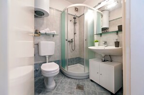Apartment (A1) | Bathroom - Apartments Marija (Rovinj)