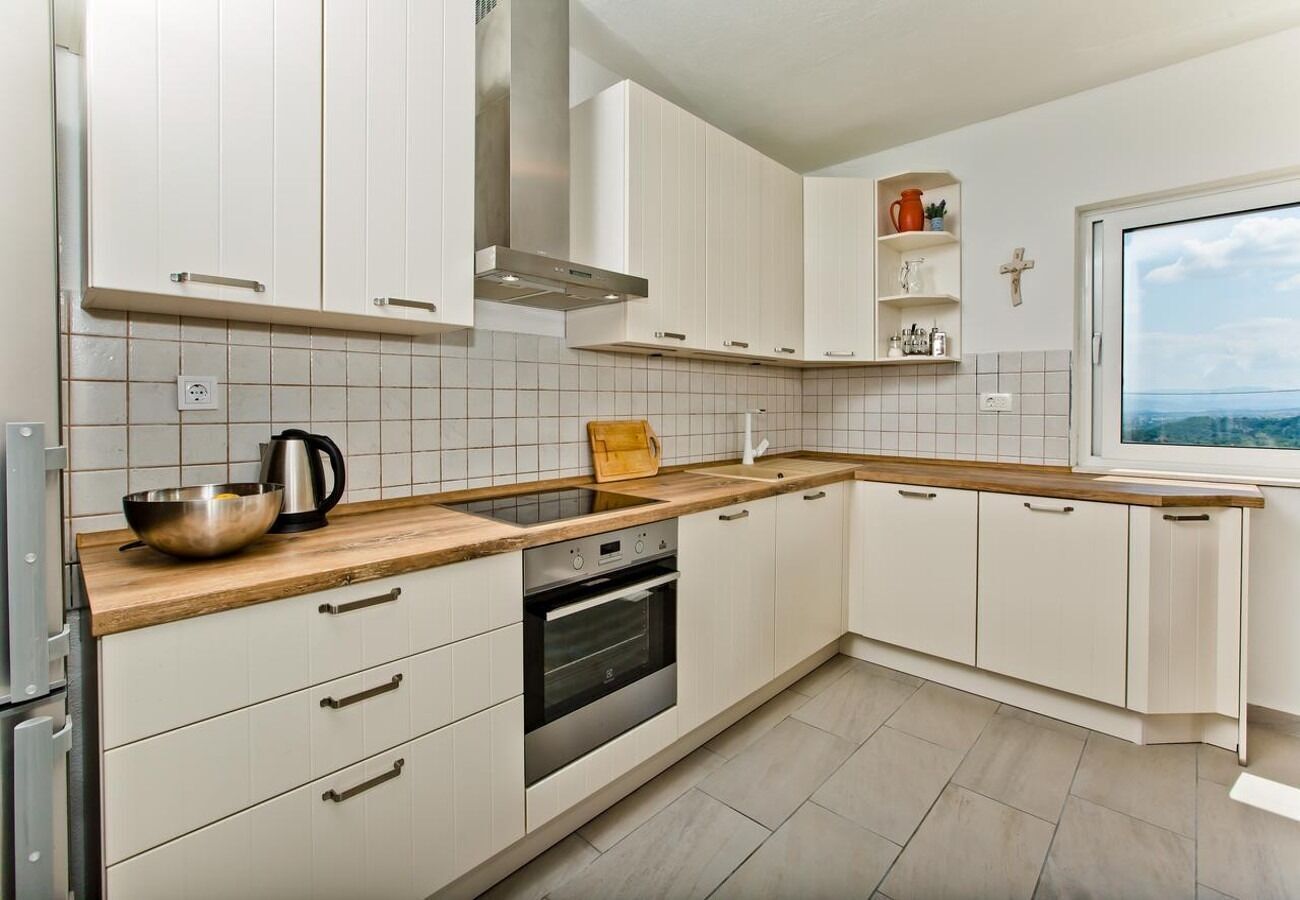 House | Private kitchen