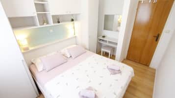 Casa | Tabla de planchar con plancha y wifi gratis
