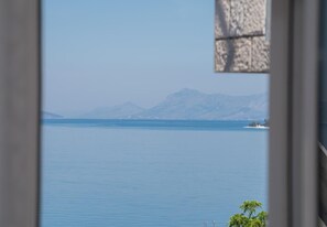 Water view - Apartments Ivi (Podgora)