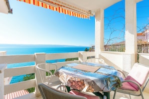 Apartment (A5) | Terrace/patio - Apartments Ivo (Omis)