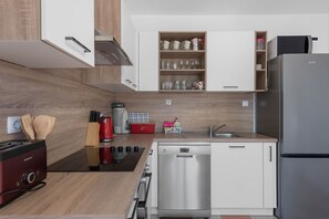 Apartment (A4) | Private kitchen - Apartment Uga2 (Kolan)