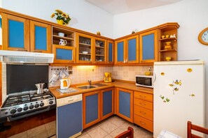 Apartment (A3) | Private kitchen - Apartments Bari (Kolan)