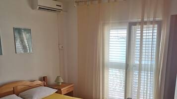 Apartment (A1) | Iron/ironing board, free WiFi
