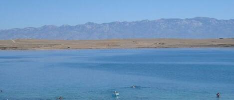 ใกล้ชายหาด