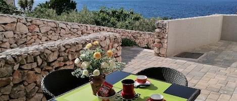 Apartment (A2) | Terrace/patio