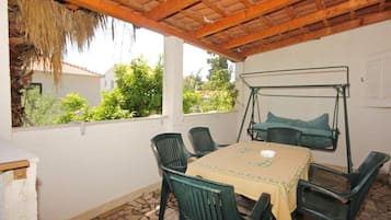 Apartment (A2) | Terrace/patio