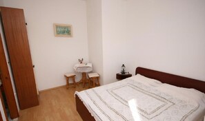 Apartment (A2) | Free WiFi - Apartments Amalija (Rogoznica)