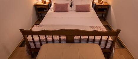 Maison | Fer et planche Ă repasser, accĂšs au Wi-Fi (inclus)