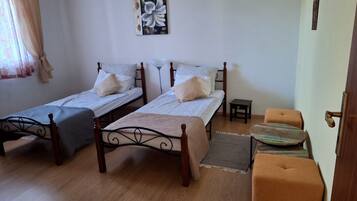 Apartment (A1)