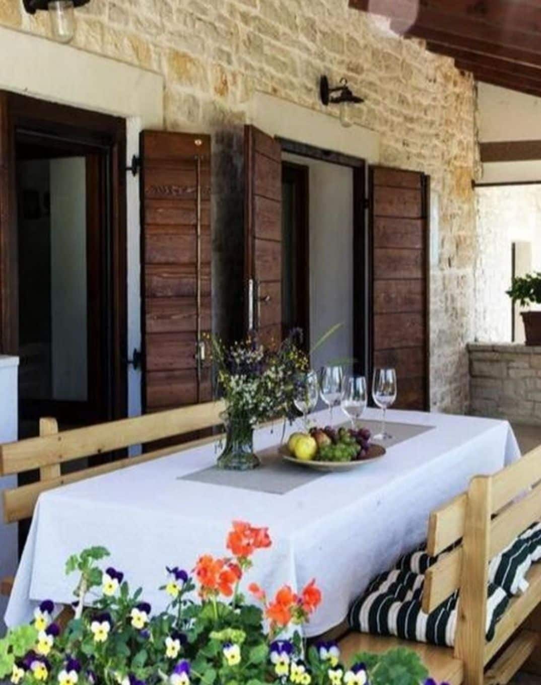 House | Balcony