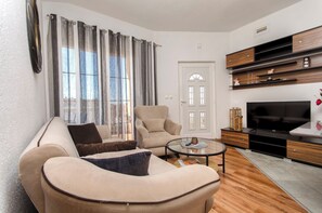 Căn hộ (A4) | Phòng khách