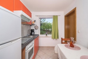 Apartment (A3) | Private kitchen | Fridge, stovetop, espresso maker, electric kettle - Apartments Jak (Vodice)