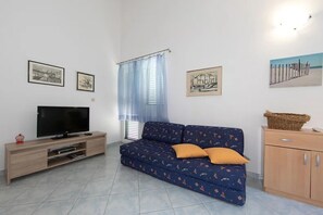 Apartment (A1) | Living room - Apartment Blue (Podgora)