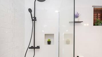 Apartment (A1) | Bathroom | Towels