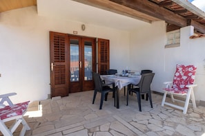 Apartment (A1) | Terrace/patio - Apartments Soni (Postira)