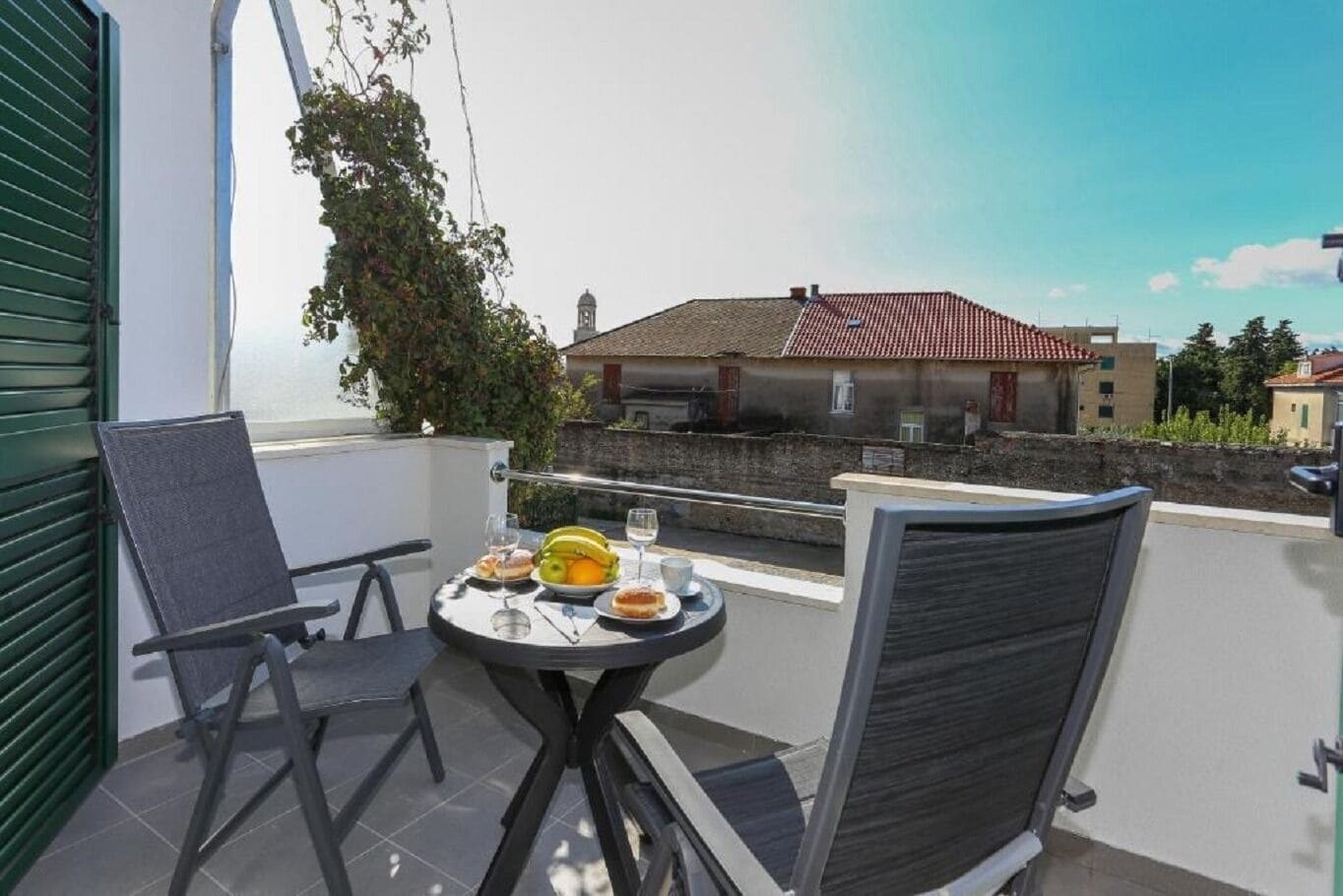 Studio (A3) | Terrace/patio