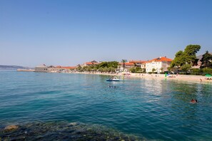Beach - Apartments Slavko With Terrace (Kastela)
