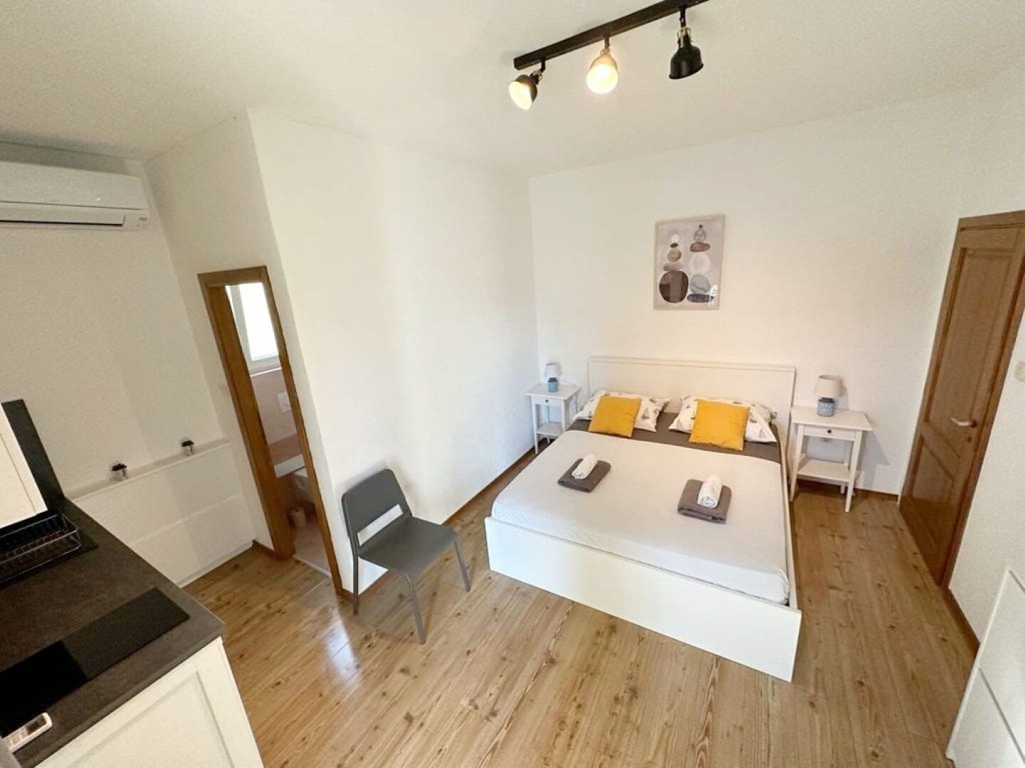 المنشأة من الداخل