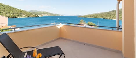 Apartment (A2) | Terrace/patio