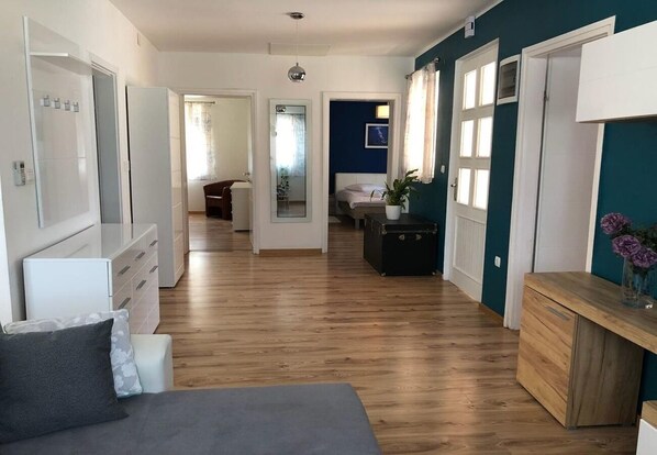 House | Interior entrance - House Franny (Zadar)