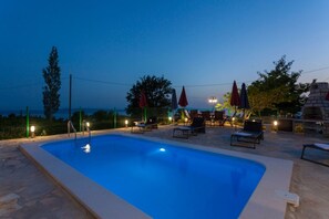 Indoor pool, outdoor pool - House Tonci (Tucepi)