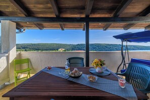 Apartment (A1) | Balcony - Apartments Davorka (Rab)