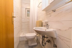 Apartamento (A2) | Banheiro | Chuveiro 