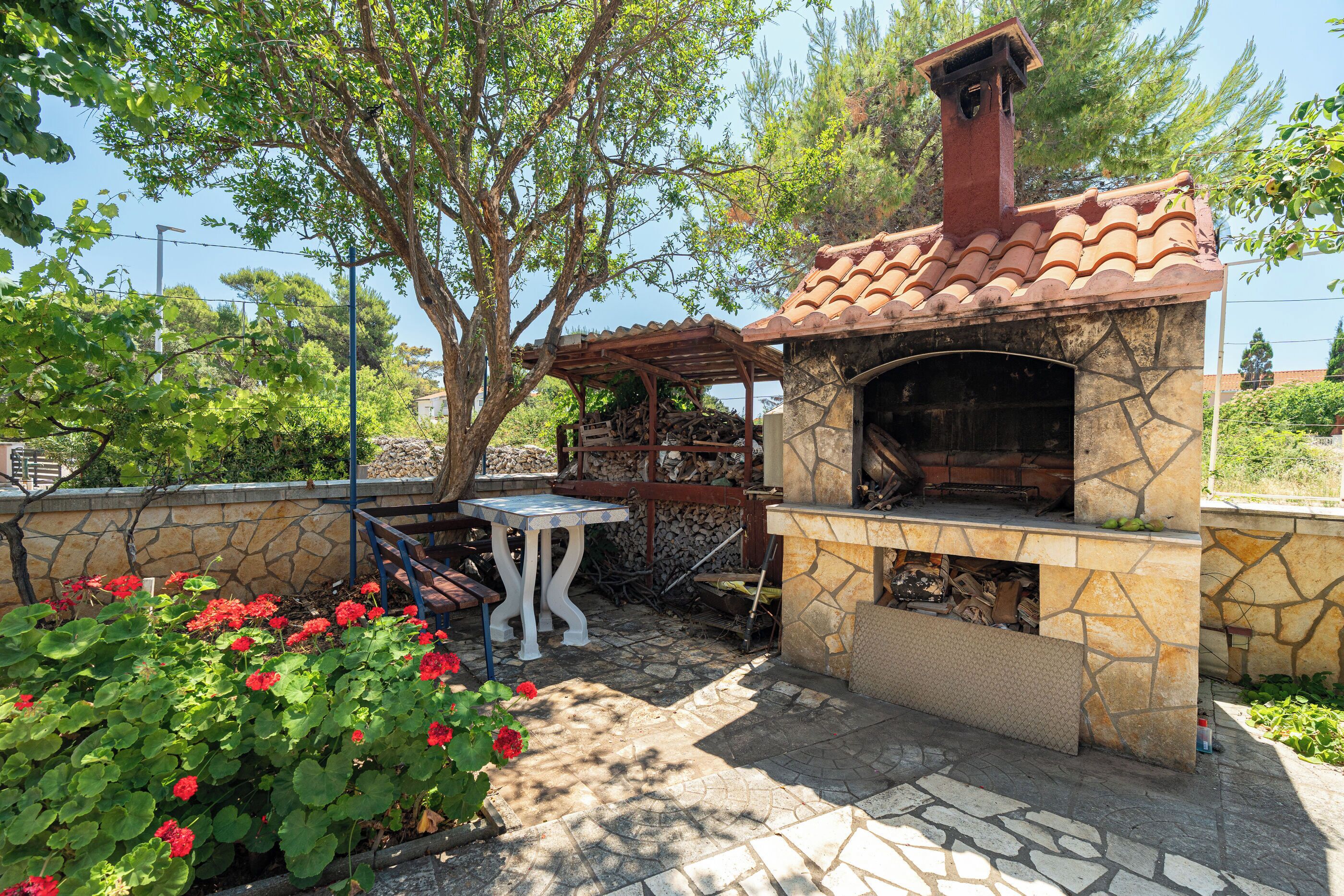 Grill-/Picknickplatz