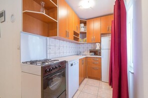 House | Private kitchen - House Seagull (Vir)