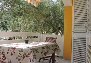 Apartamento (A2) | Balcón