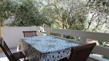 Apartment (A1) | Balcony