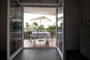 Studio (A1) | Terrace/patio - Apartment Miriam (Opatija)