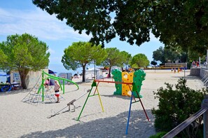 Beach - Apartment Miriam (Opatija)